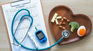 Keto dietaren alde onak eta txarrak pisua galtzeko